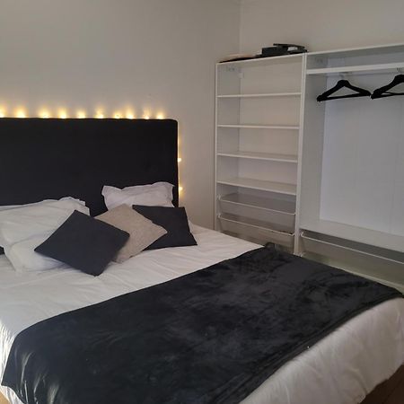 L'Appartement Ideal 4 Voyageurs Boulogne-Billancourt Exteriör bild