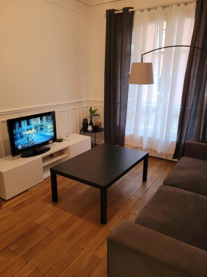 L'Appartement Ideal 4 Voyageurs Boulogne-Billancourt Exteriör bild